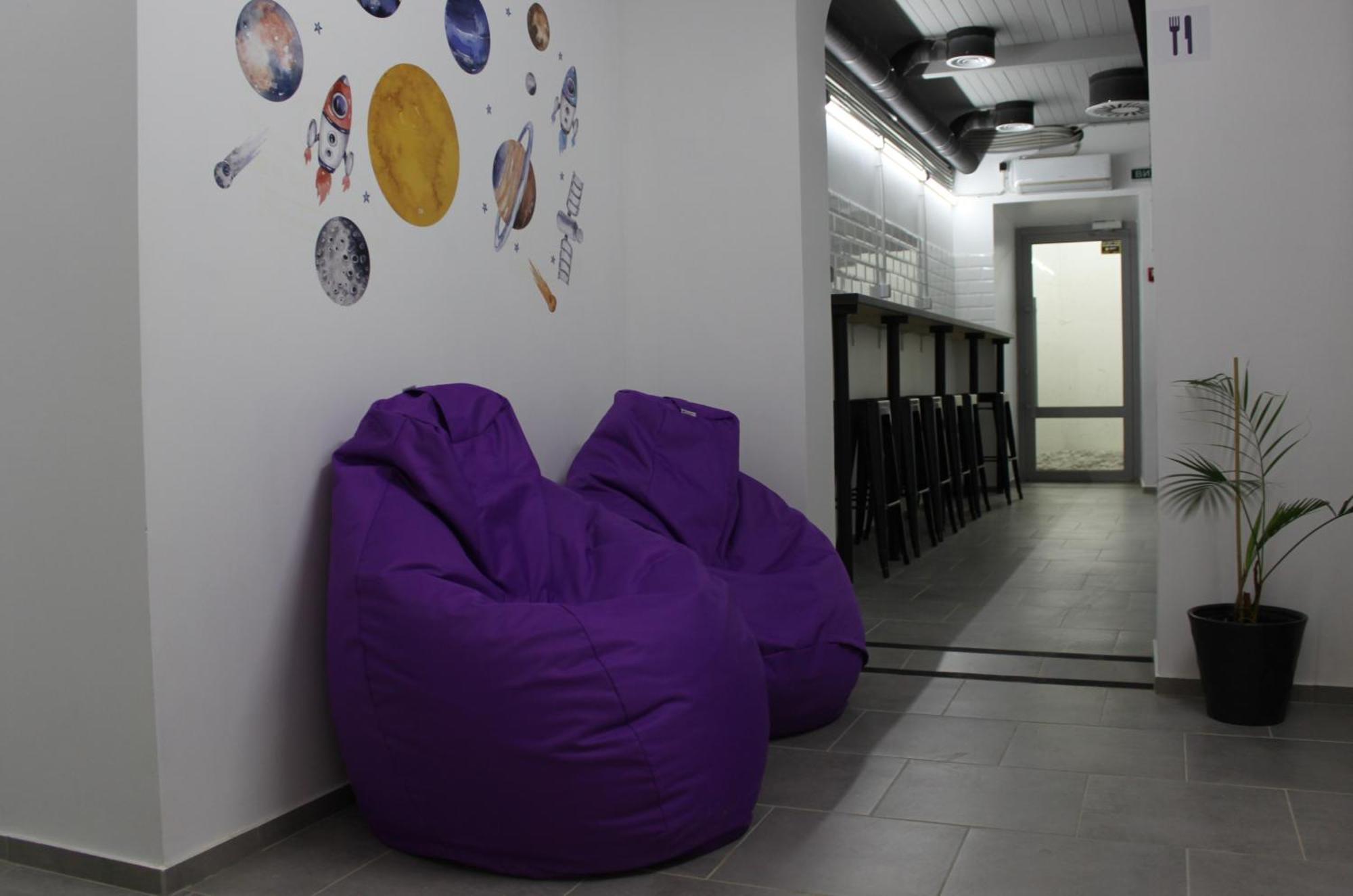 Av-3 Capsule Hotel Kiev Dış mekan fotoğraf
